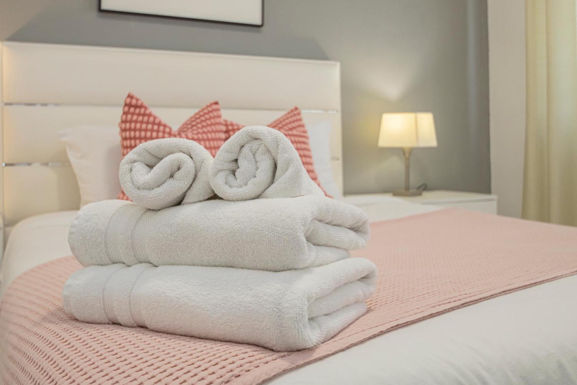 דירות סביליה Perfect Getaway In Triana - 15M Walk Giralda מראה חיצוני תמונה